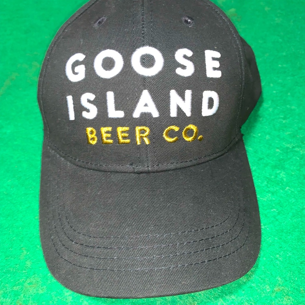Goose Island beer co. Hat new!